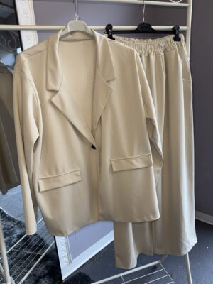 tailleur Rita beige