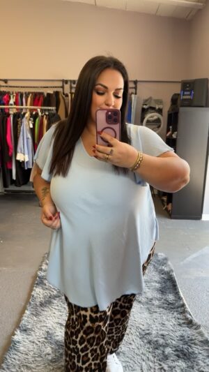 Maglia a campana azzurra